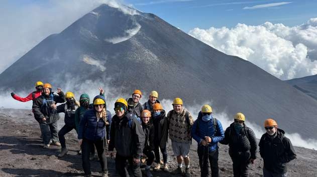 Summit Crater 3350m